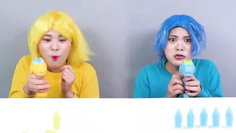 Blue VS Yellow Color Food Challenge! EATING ONLY ONE COLOR FOOD FOR 24 HOURS by HIU 하이유