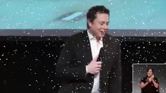 Funny moments with Elon Musk | Christmas Calendar 2022 Episode 5/25