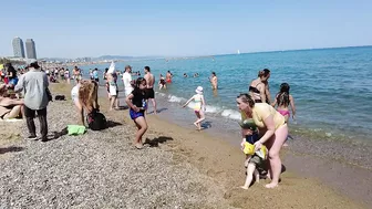 Beach Walking tour - Barcelona Spain - Saint Miquel Beach 2022