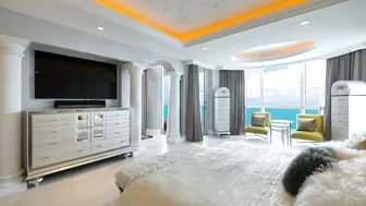 Exceptional oceanfront Penthouses at Miami Beach