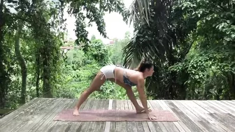 Yoga Inspiration: Peaceful Gratitude | Meghan Currie Yoga