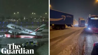 Travel disruption as heavy snow blankets parts of UK