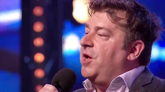 Funny Comedian Claps Back At RUDE BGT Audience Members!