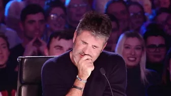 Funny Comedian Claps Back At RUDE BGT Audience Members!