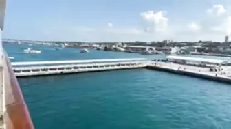 LIVE SAIL AWAY CELEBRITY REFLECTION. NASSAU BAHAMAS DECEMBER 2022