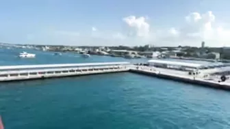 LIVE SAIL AWAY CELEBRITY REFLECTION. NASSAU BAHAMAS DECEMBER 2022