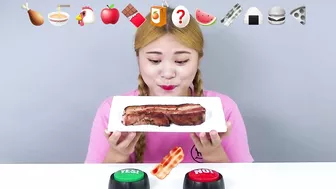 TIKTOK EMOJI MUKBANG???? ???????????????????? YES or No Challenge ASMR Eating Emoji Foods challenge by HIU 하이유