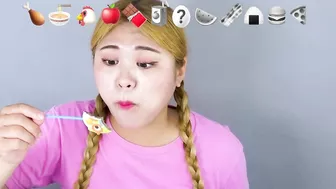 TIKTOK EMOJI MUKBANG???? ???????????????????? YES or No Challenge ASMR Eating Emoji Foods challenge by HIU 하이유