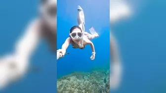 Deep Underwater Girl Swimming | Bikini Girls Swimming In Underwater 121 | Underwater Official 10M