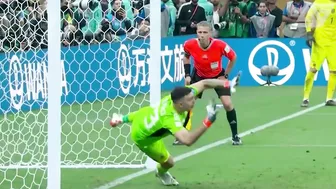 Emiliano Martinez Funny World Cup Moments ????????