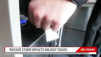 Airlines Prepare For Holiday Travel Surge As Winter Storm Looms