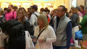 Arctic blast causes travel woes at Orlando airport