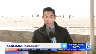 Former mayor confirmed dead in plane crash on Santa Monica beach