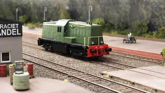 Eerste rit Mesu Models NS 2000 in 1:43,5