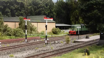 Eerste rit Mesu Models NS 2000 in 1:43,5