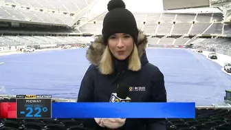 Crews at Soldier Field prepare for frigid Bears game on Christmas Eve