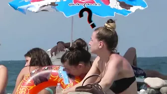 Funny crazy Girl prank on the beach ???? AWESOME REACTIONS ???? ???? Best of Just For Laughs