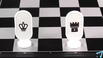 How to play Hidden Identity Chess