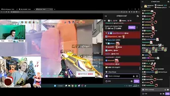 xQc gets roasted by Tarik on stream