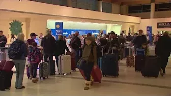 Aviation expert explains travel troubles experienced nationwide