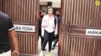 OMG! Alia Bhatt Shocking Transformation After Baby Delivery Spotted At Yoga Class