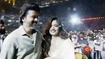 Thalapathy Vijay's Marana Mass Entry at #VarisuAudioLaunch | Sun TV