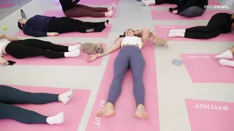 Time to paws: Puppy yoga craze sweeps UK