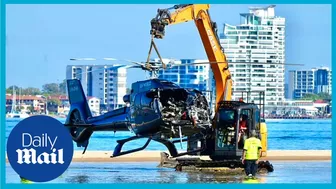 Australia beach helicopters crash: Two UK citizens among four dead after helicopters collide