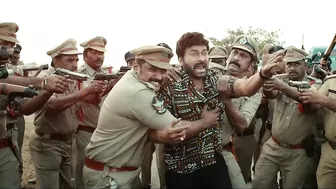 Waltair Veerayya Theatrical Trailer | Megastar Chiranjeevi | Ravi Teja | Shruti Haasan | Bobby | DSP