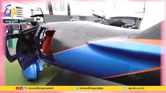 Flying Car Becomes Reality! | US Firm Unveils World's First 4-Seater Model | to be Launched by 2026