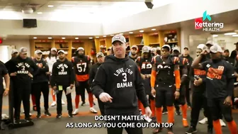 Week 18 Game Balls Go To... | Locker Room Celebration