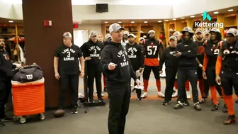 Week 18 Game Balls Go To... | Locker Room Celebration