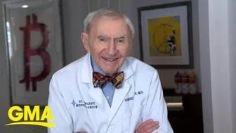 100-year-old doctor becomes a TikTok sensation