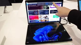 Trên tay LENOVO YOGA BOOK 9i tại CES23: Laptop 2 màn ngày càng thông minh