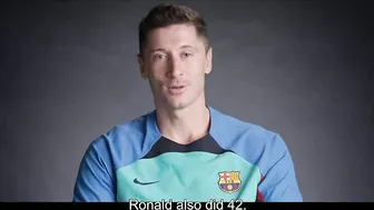 Robert Lewandowski Bosses The Barcelona Push Up Challenge | Inside Barca | Exclusive Clip