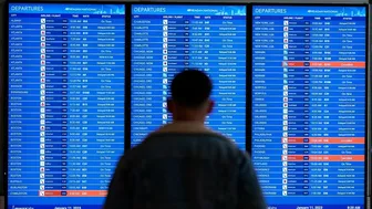 How to get a refund from airlines during travel troubles