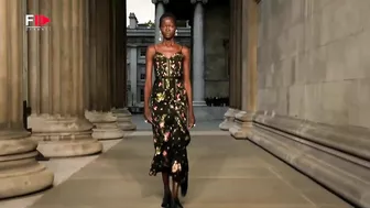 ANYIEL MAJOK Best Model Moments SS 2023 - Fashion Channel