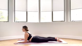 Yoga Moves to Ease and Strengthen Digestion | Poosh