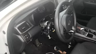 TikTok challenge pushes stealing cars with USB cable