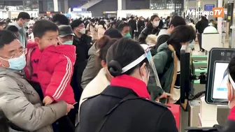 Massive crowds in Shanghai during CNY travel rush as Covid restrictions lift