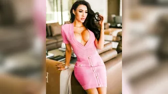 CORRIE YEE FASHIONSTYLES,LIFESTYLE,WIKI,BIOGRAPHY. #model #fashion #outfit #bestmodels