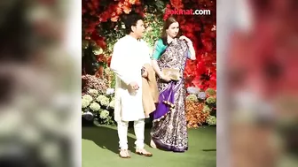 अनंत अंबानींच्या साखरपुड्याला सेलिब्रिटींची उपस्थिती.. Bollywood Celebrity at Anand Ambani's wedding