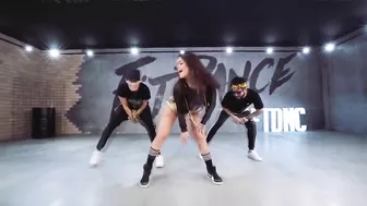 DALE AGACHADITA ???? (Clase De Twerk) ⚡ Luis Cordoba Remix ✘ Deejay Maquina Oficial Video Remix