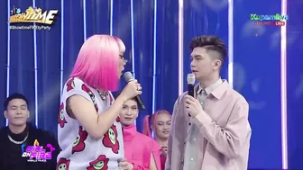 Vice Ganda has an answer to Vhong's challenge | Girl On Fire