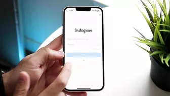 How To FIX Instagram Your Old Password Was Entered Incorrectly!