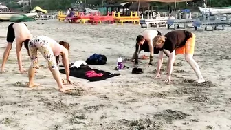 Foreigners practice Yoga at Yoga Village on Arambol beach!