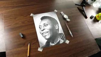 Pele Drawing Challenge On A Spinner - DP ART DRAWING