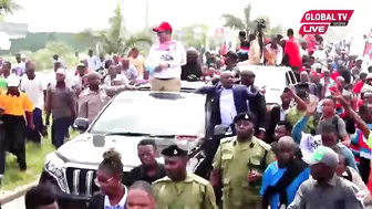 TAZAMA ULINZI MKALI wa TUNDU LISSU, MABODI GADI WALIZUNGUKA GARI WAKIBEMBEA. POLISI WATANDA...