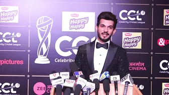 Arjun Bijlani Talks About His Favourite Team At Curtain Raiser Of Celebrity Cricket League