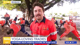 Group of Brisbane tradies do yoga routine before work to limber up | Today Show Australia